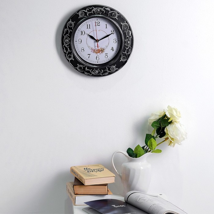 Часы настенные серия Ретро, круг, рама чёрная+серебро d=30см