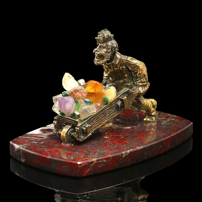 Сувенир "Старатель с тачкой", 13х8х8 см