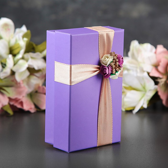 Коробка подарочная 15,5 х 9,5 х 6 см