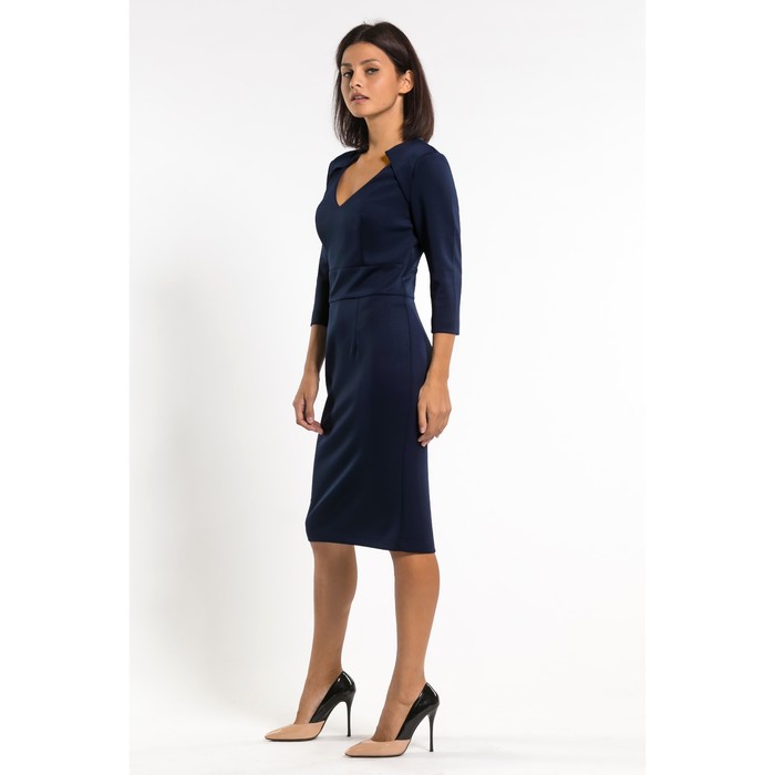 Платье женское футляр с вырезом, размер 48, цвет тёмно-синий