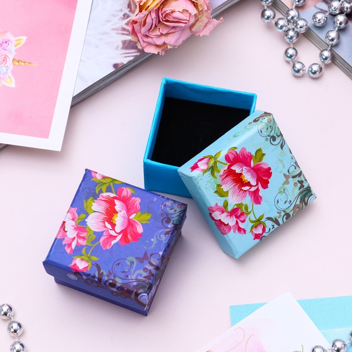 Коробочка подарочная под кольцо "Роуз" 5*5*3,3см, цветная