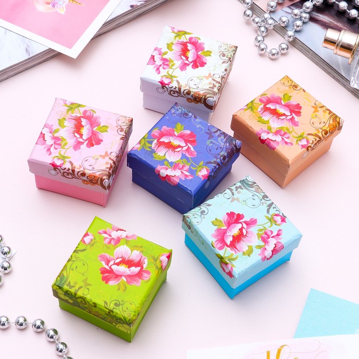 Коробочка подарочная под кольцо "Роуз" 5*5*3,3см, цветная