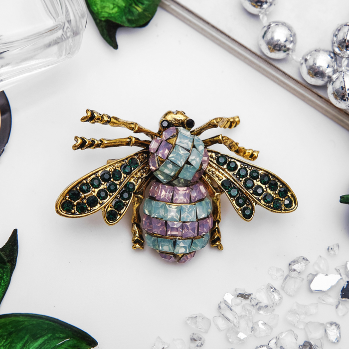 Брошь "Муха" с брюшком, цвет сиренево-зеленый в черненом золоте