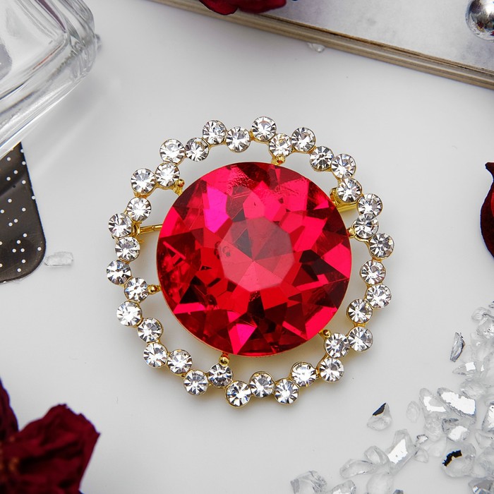 Брошь "Круг", цвет красно-белый в золоте