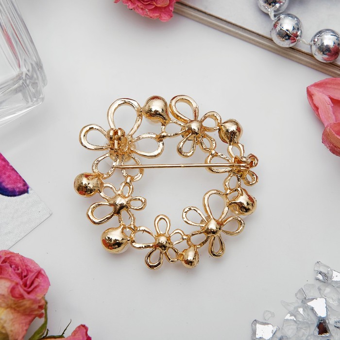 Брошь "Цветочный круг", цветная в золоте