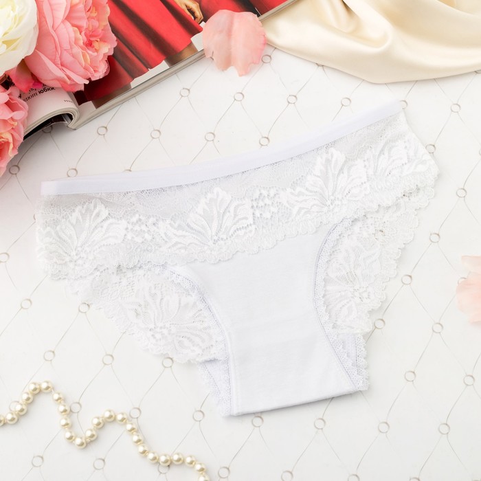 Трусы кружевные женские слипы Collorista, 6728, цвет белый, р-р 44-46 (XXXL)
