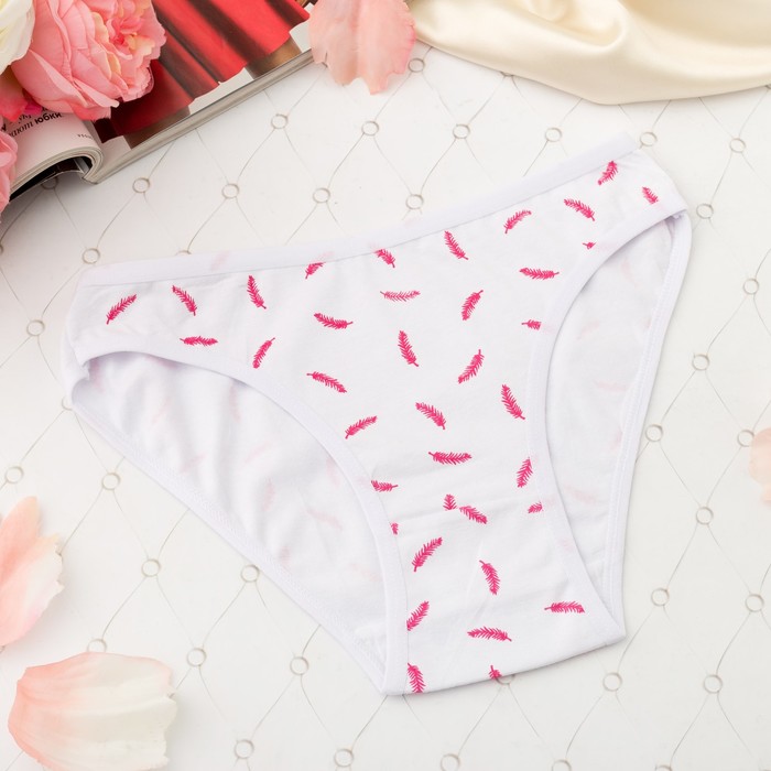 Трусы женские слипы, перья, Collorista 3055, цвет белый, р-р 44-46