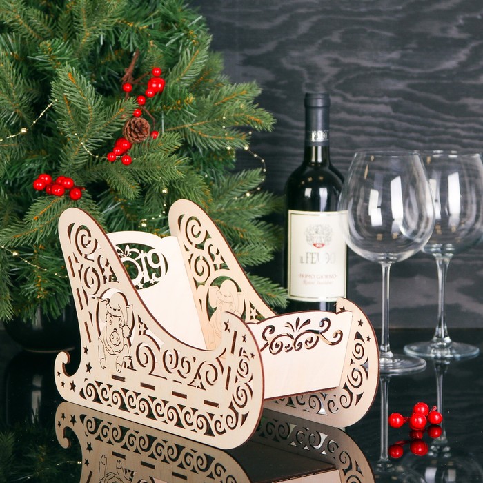 Подарочная коробка "2019", без сборки, 13,5 х 32 х 19 см