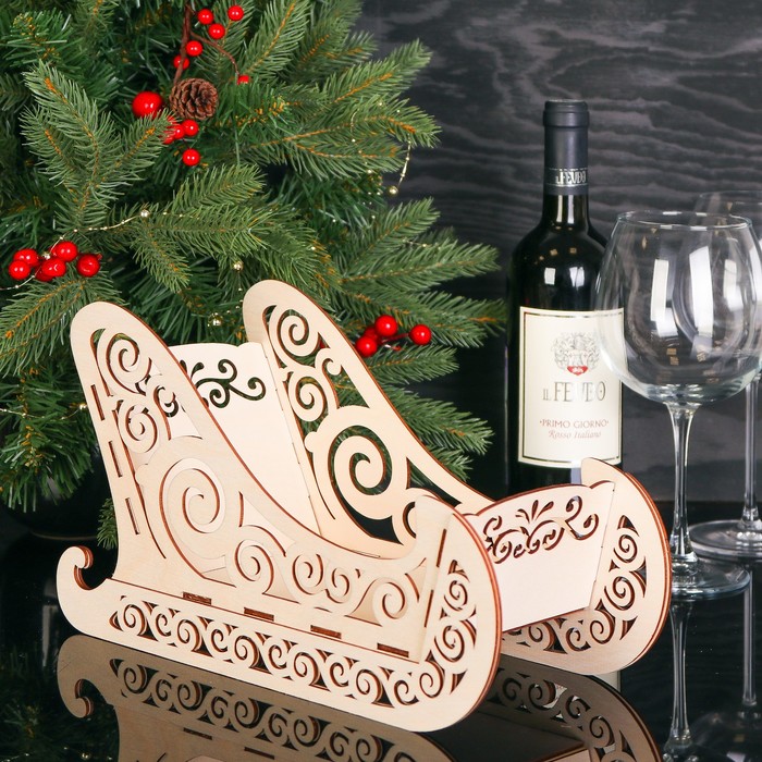 Подарочная коробка "Сани", 32 х 13 х 19 см