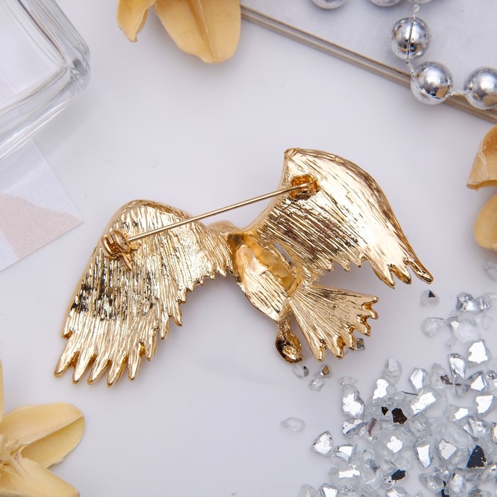 Брошь "Орел" хищник, цвет коричнево-белый в золоте