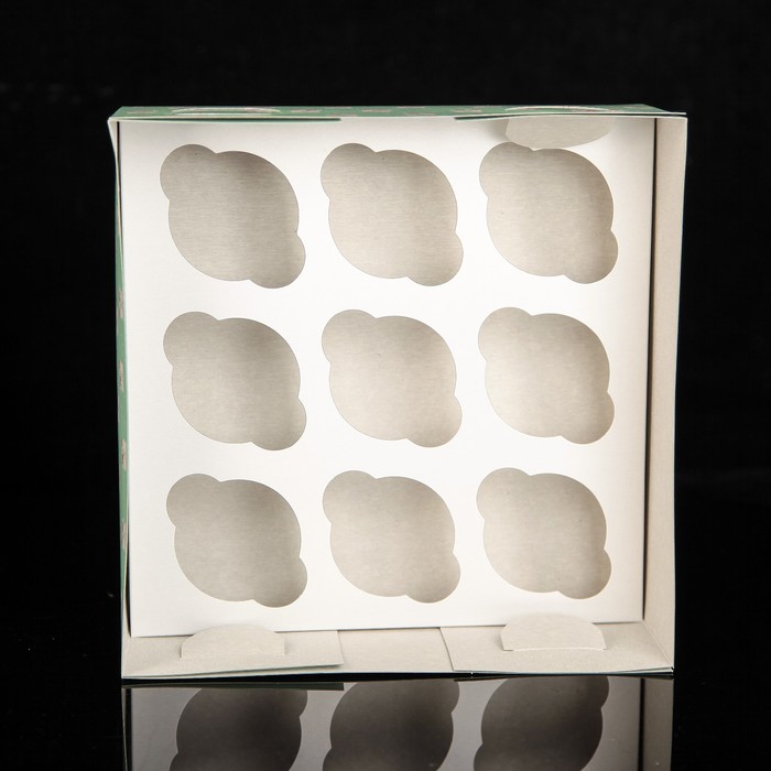 Коробка картонная на 9 капкейков "Медвежата", 25 х 25 х 10 см