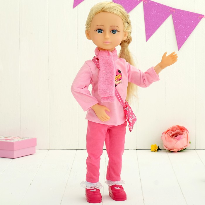 Кукла интерактивная "Алиса", со звуком, с микрофоном, с аксессуарами