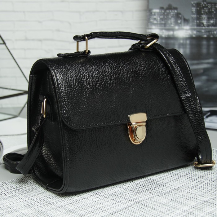 Сумка жен Эмма, 22*9*16см, 2 отдела на клапане, регул ремень, черный