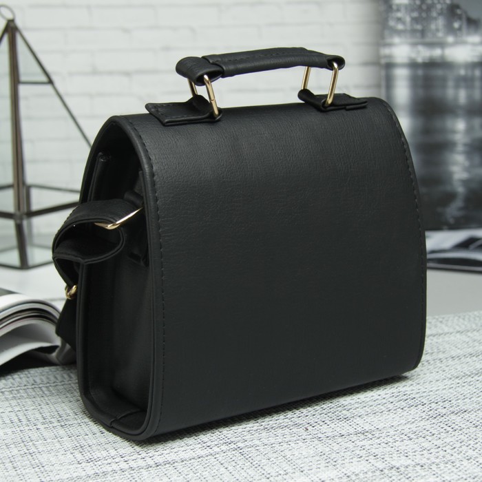 Сумка жен Ушки, 19*7*15,5см, 2 отдела на клапане, регул ремень, черный