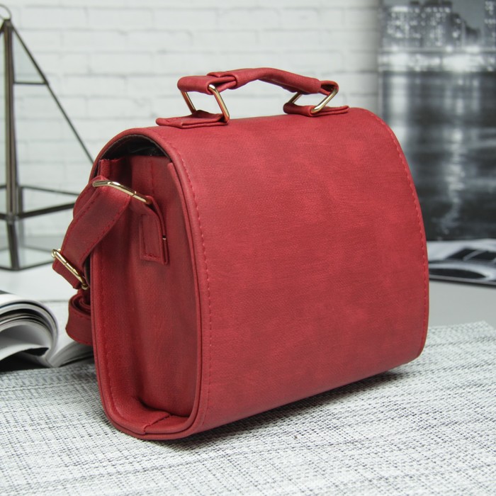 Сумка жен Ушки, 19*7*15,5см, 2 отдела на клапане, регул ремень, красный