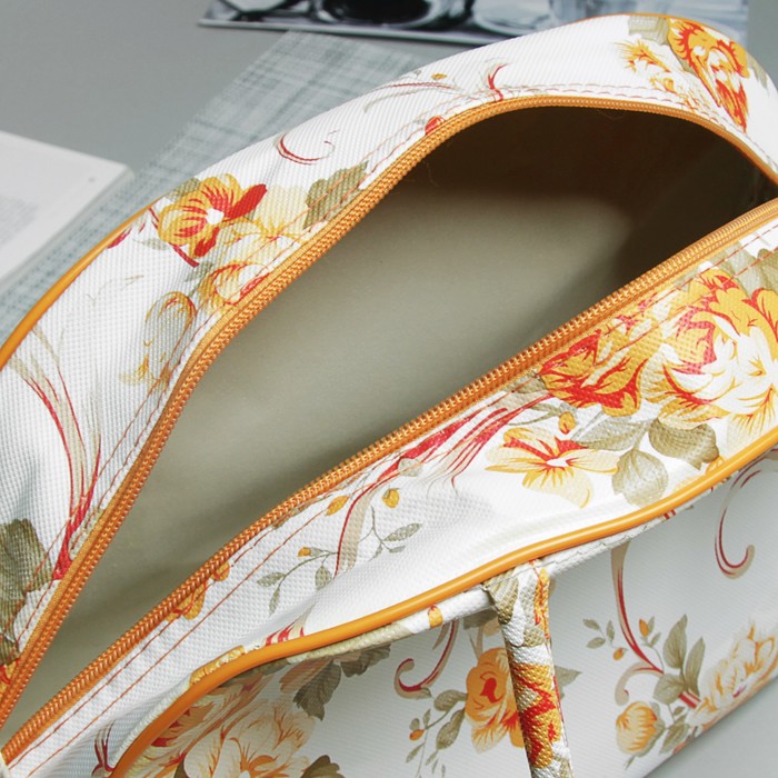 Косметичка-сумочка «Розы», отдел на молнии, ручки, цвет белый/оранжевый