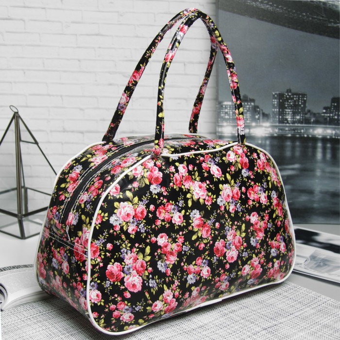 Косметичка-сумочка «Розы», отдел на молнии, ручки, цвет чёрный/розовый