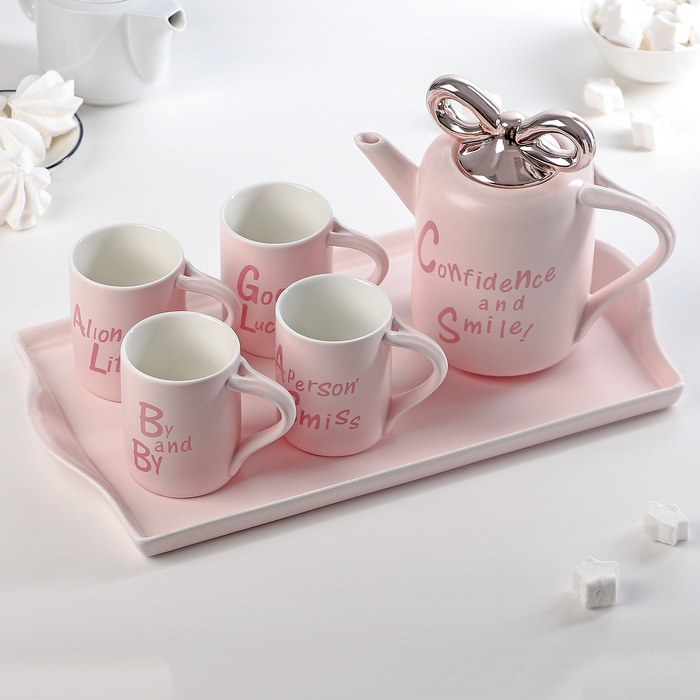 Набор чайный 5 пред " Бант" чайник 900 мл, 19х10х16 см, 4 кружки 200 мл, 11х7х8,5 см