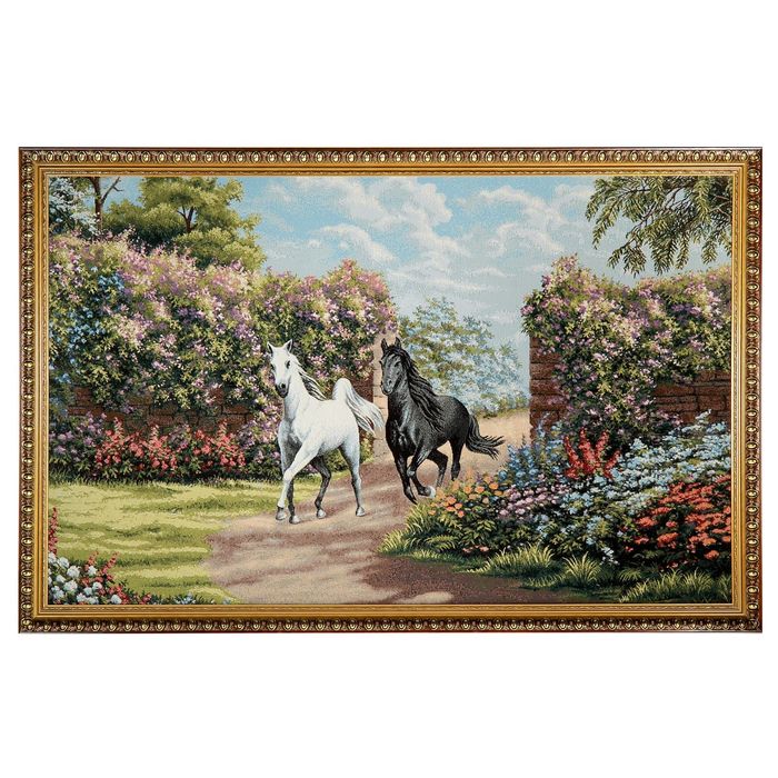 Гобеленовая картина "Скакуны" (белый и чёрный)