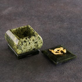 Шкатулка 'Коронованная ящерица', 5х5х5 см, натуральный камень, змеевик Ош