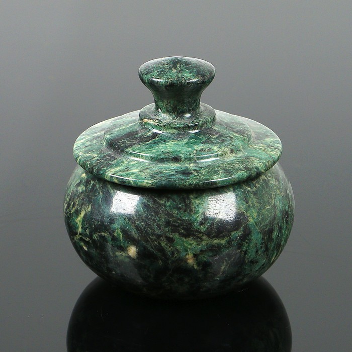 Шкатулка точёная "Лукошко", 9х9х9 см, натуральный камень, змеевик