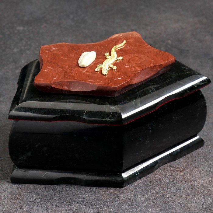 Ларец "Пятигранный" 16х9х8 см, натуральный камень, змеевик