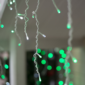 

УЦЕНКА БАХРОМА уличная, УМС, Ш:3м, В:0.6м, Н.Б. 3W LED-160/50-220V, мерцание, ЗЕЛЕНЫЙ