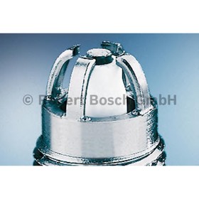 

Свеча зажигания BOSCH 0242240590