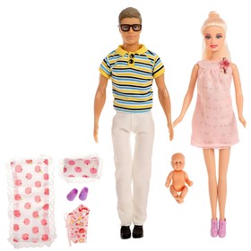 Набор кукол «Дружная семья» с аксессуарами, МИКС, в пакете