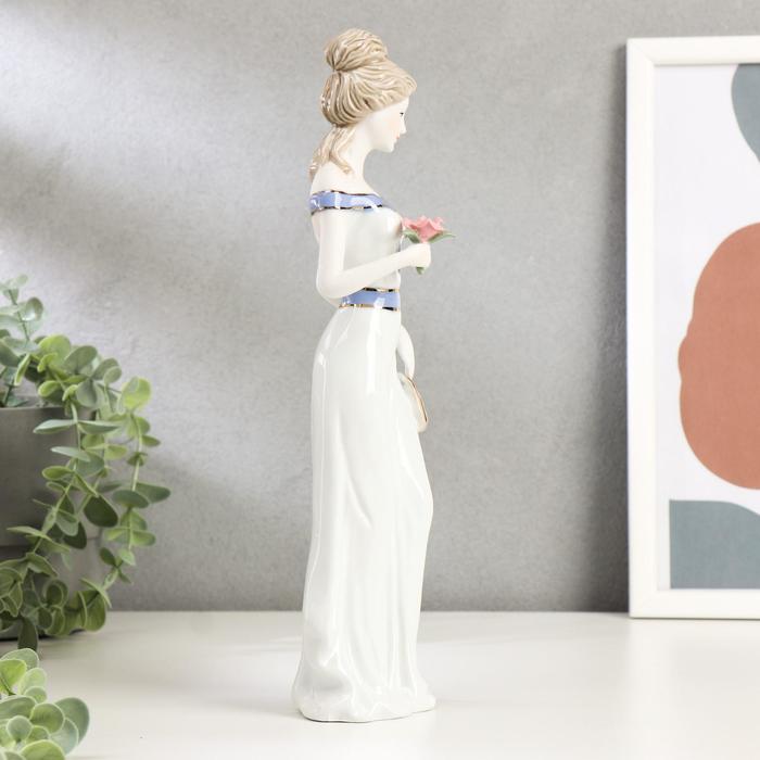 Сувенир под фарфор "Девушка с розой"