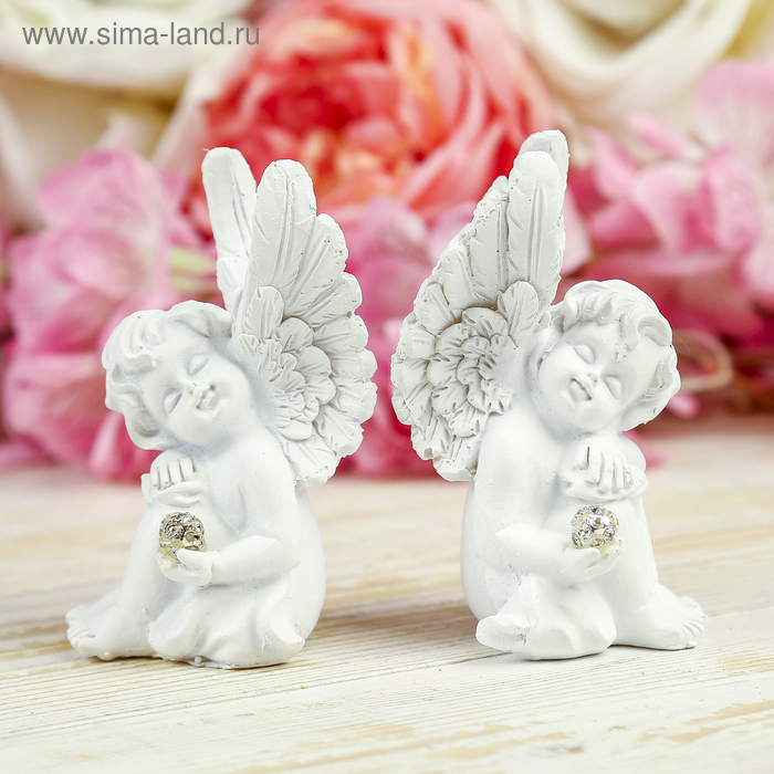 

Сувенир полистоун "Белоснежный ангел с шариком из страз" МИКС 8,5х4,5х5 см