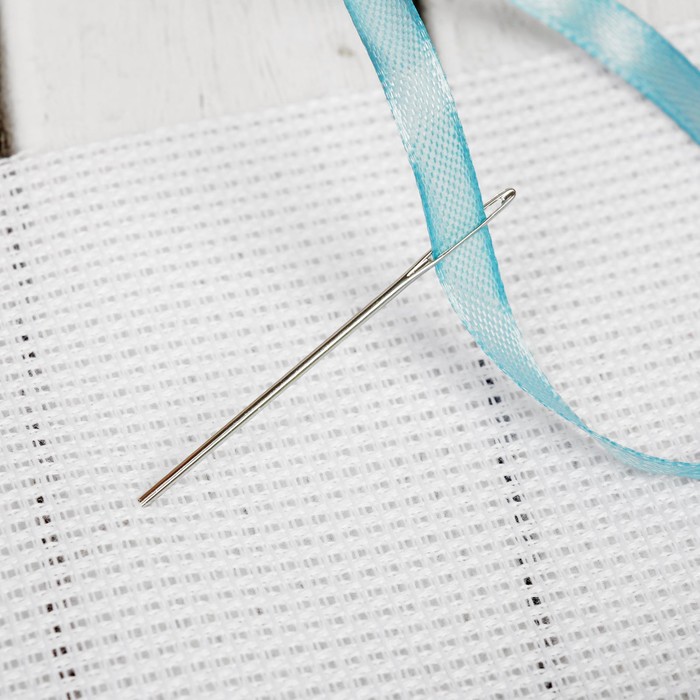 Вышивка лентами "Незабудки"