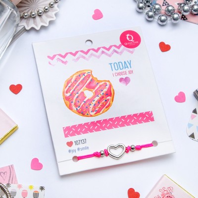 Браслет Dream наслаждайся моментом, цвет ярко-розовый