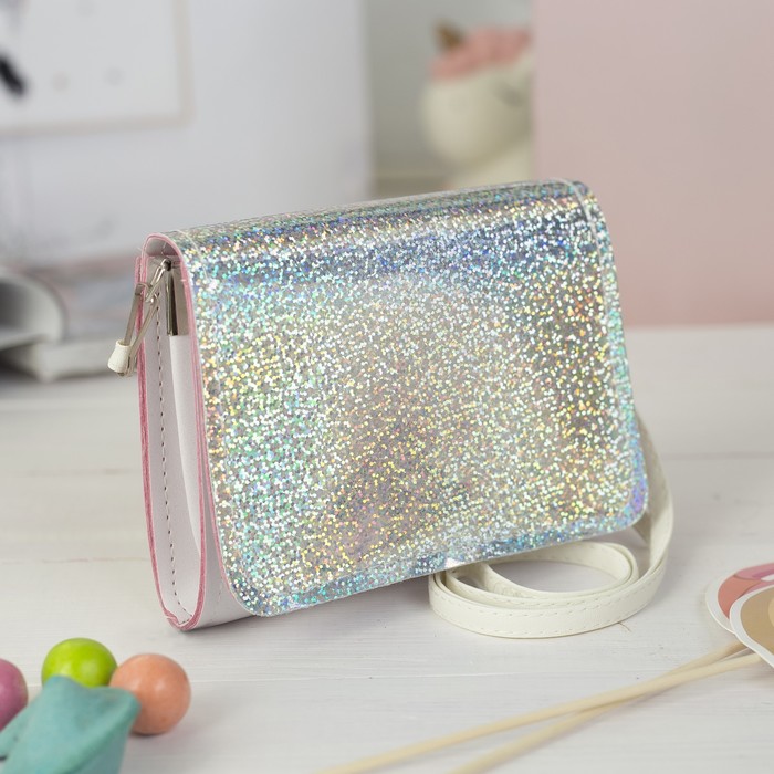 

Сумка детская на клапане, цвет белый