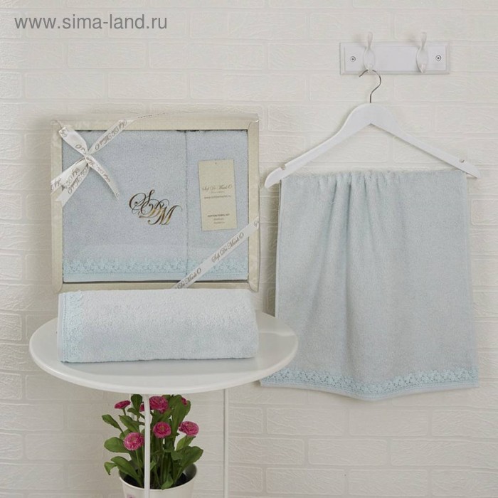 

Комплект махровых полотенец Layra, 50 × 90 см - 1 шт, 70 × 140 см - 1 шт, ментол