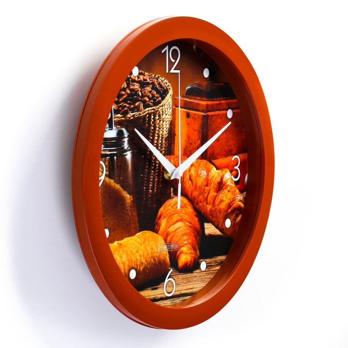 фото Часы настенные, кухонные, "круассан с кофе", бесшумные, d-28 см соломон