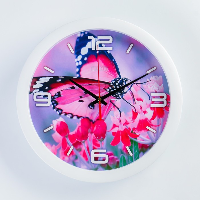 Часы настенные, серия: Животный мир, Розовая бабочка, плавный ход, d=28 см