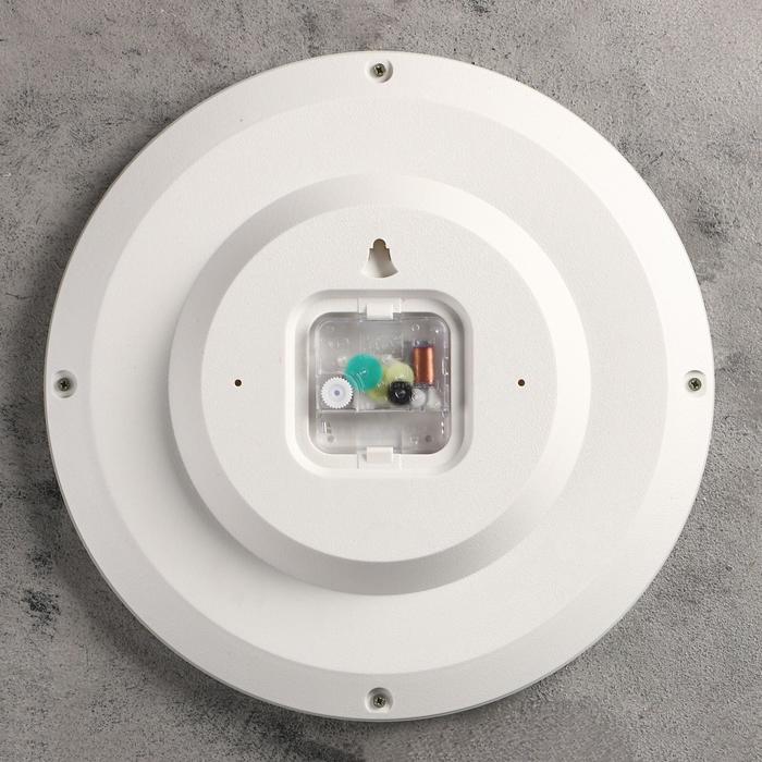 Часы настенные круглые "Замысловатые узоры", рама серая