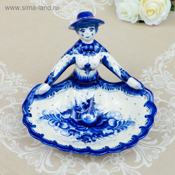 

Фруктовница "Дашка", гжель, фарфор, 18х22 см