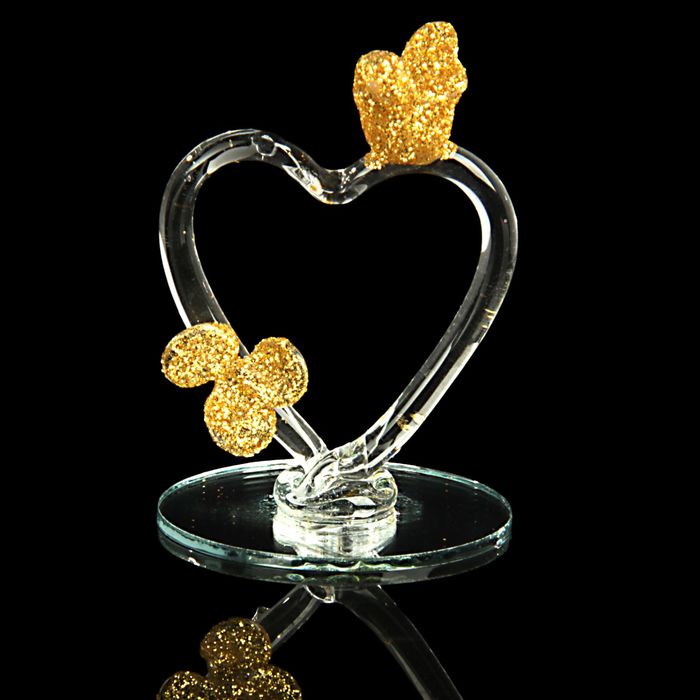 Сувенир "Голубь с цветком на сердце на зеркале" цвета МИКС