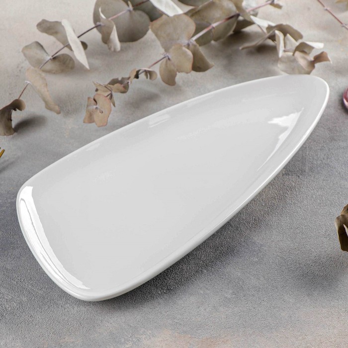 

Блюдо фарфоровое Wilmax, 41×17,5 см, цвет белый