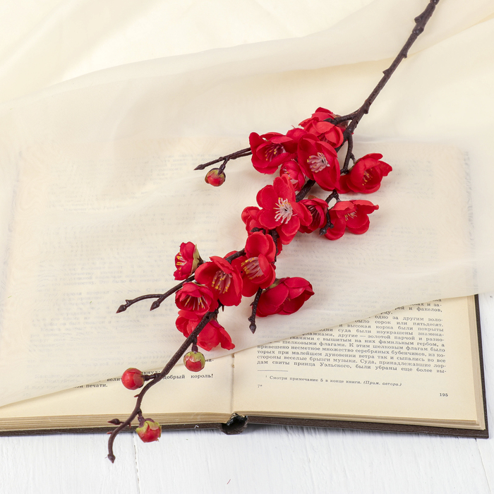 Цветы искусственные "Ветка сакуры" 4*64 см, красный