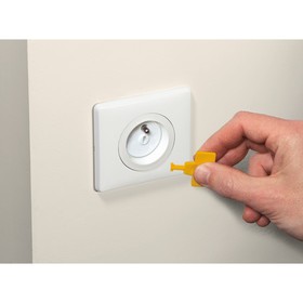 

Заглушка для розетки с ключом Safety 1st, 12 шт., цвет белый