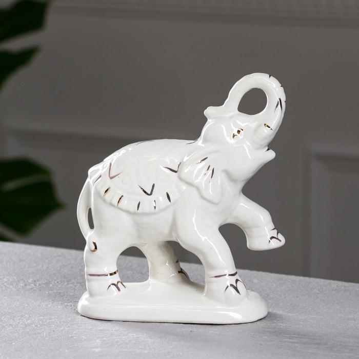 Статуэтка "Слон Индийский", белая, золото, керамика, 18 см