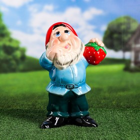

Садовая фигура "Гном с клубникой", 36 см, микс