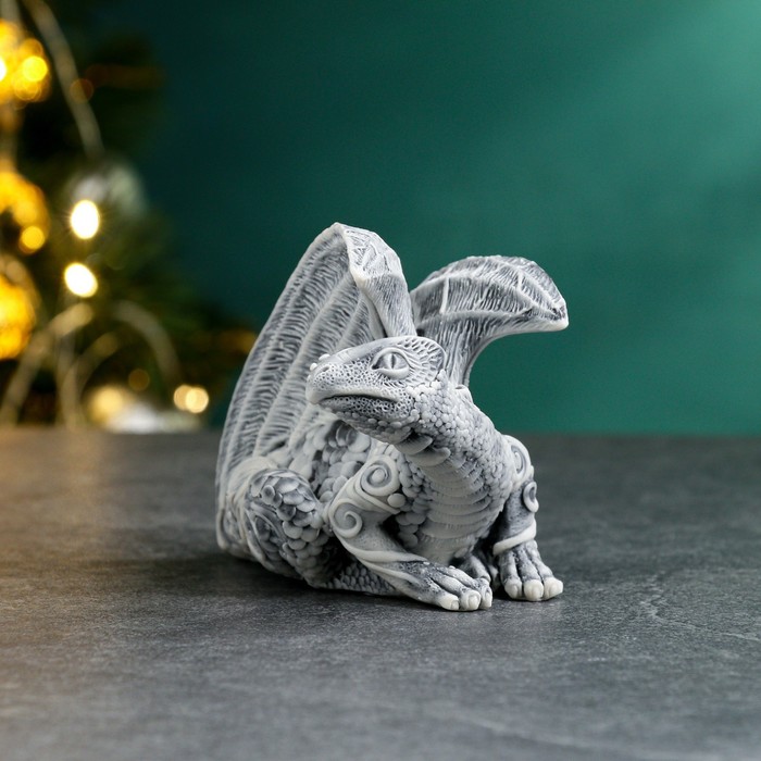 

Сувенир "Дракон сказочный" 8,5см