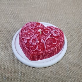 

Свеча "Сердце вязаное" на подставке красное 9,5х4