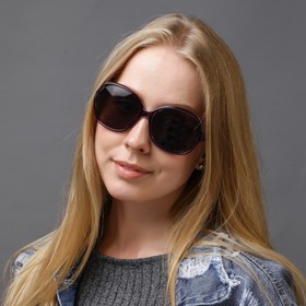 

Очки солнцезащитные American style