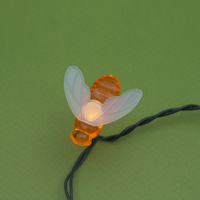 Гирлянда "Нить" 4.5 м с насадками "Пчёлки", IP44, тёмная нить, 30 LED, свечение тёплое белое, 2 режима, солнечная батарея