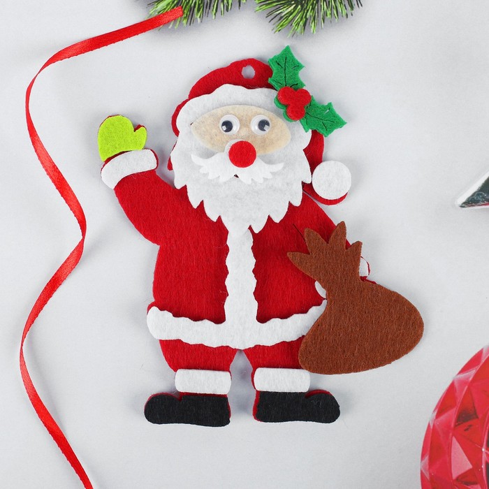 Набор для творчества - создай ёлочное украшение из фетра «Дед мороз с мешком подарков» набор для творчества создай ёлочное украшение из фетра дед мороз с часами
